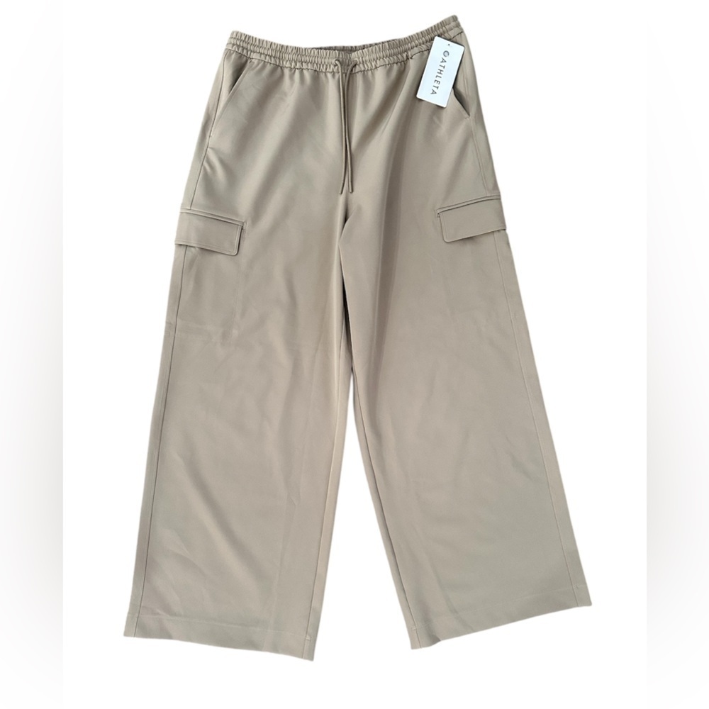 NWT Athleta Women’s Promenade Cargo Pants Size L